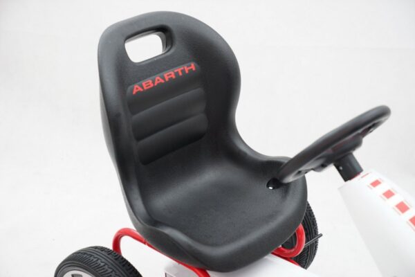 Kart cu pedale pentru copii Fiat 500 ABARTH (9388) Alb