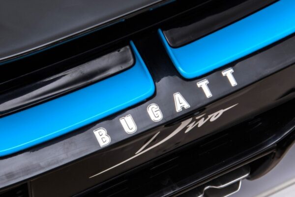 Masinuta electrica pentru copii Bugatti DIVO (HL338) Gri