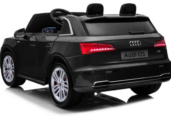 Masinuta electrica pentru copii Audi Q5 XXL cu 2 locuri, ecran LCD, 4×4, Negru