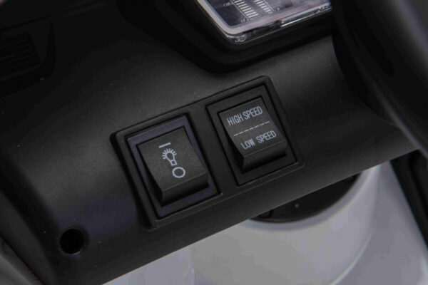 Masinuta electrica pentru copii Lamborghini Aventador SVJ 24 volti Drift (2028) Alb